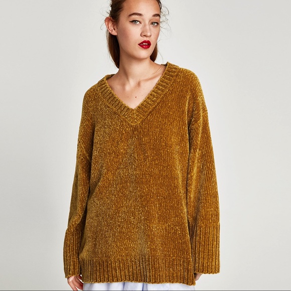 Zara Sweaters - NWT Zara Oversized chenille sweater Size M